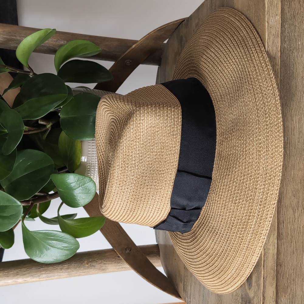 NWOT Eric Javits Phoenix Fedora Hat Natural Black UPF 50+ Sun Protection